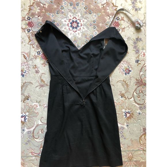 Elie Tahari Linen Blend Dress - Picture 3 of 10